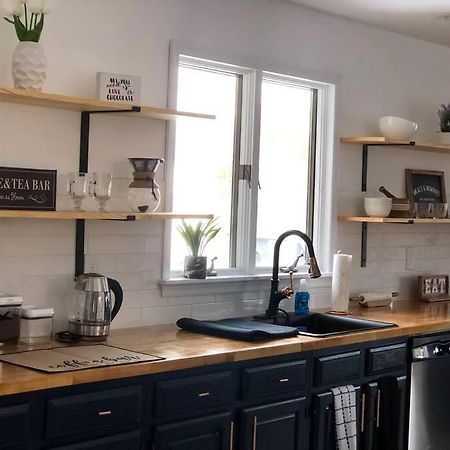 Catskills Cottage With Lake View Book Now ロックヒル エクステリア 写真