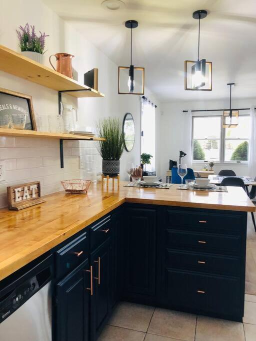 Catskills Cottage With Lake View Book Now ロックヒル エクステリア 写真