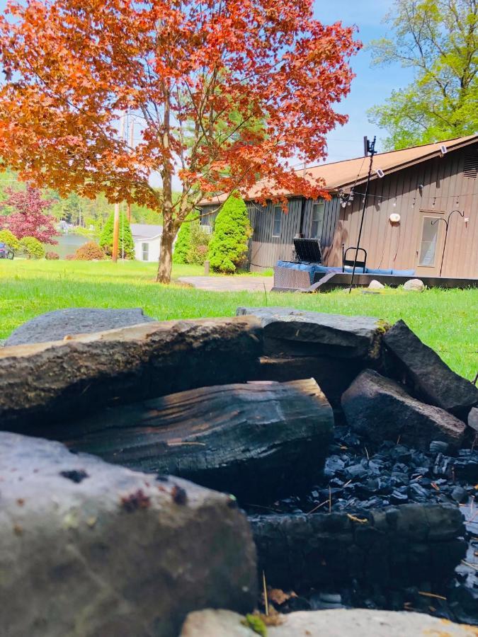Catskills Cottage With Lake View Book Now ロックヒル エクステリア 写真